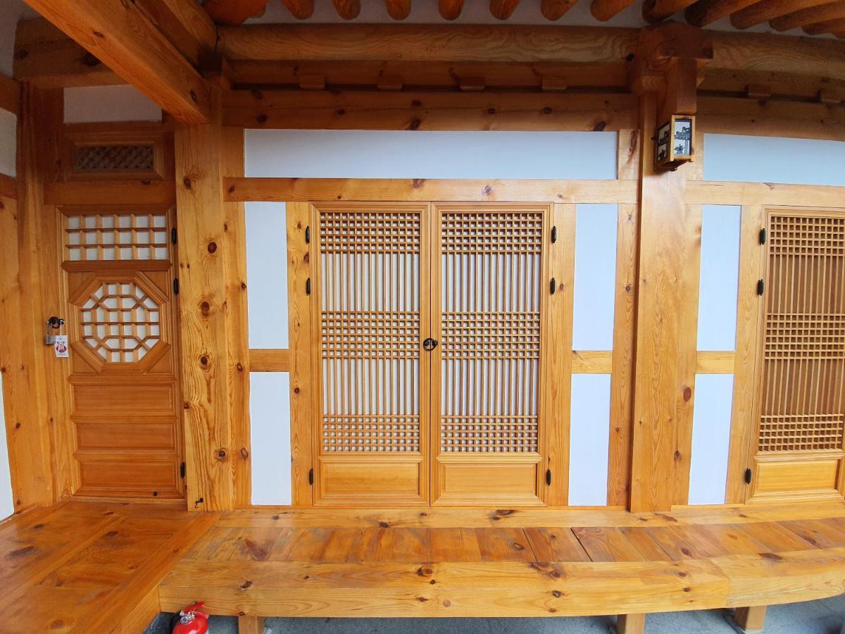 Bed and Breakfast Sieunjae à Gyeongju Extérieur photo