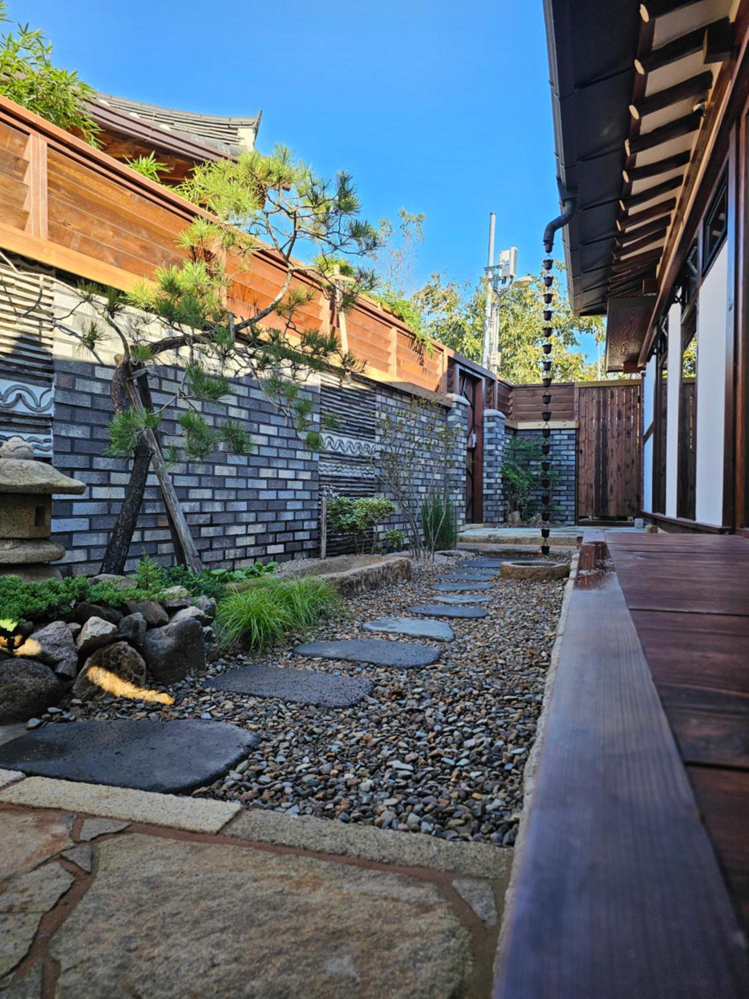 Bed and Breakfast Sieunjae à Gyeongju Extérieur photo