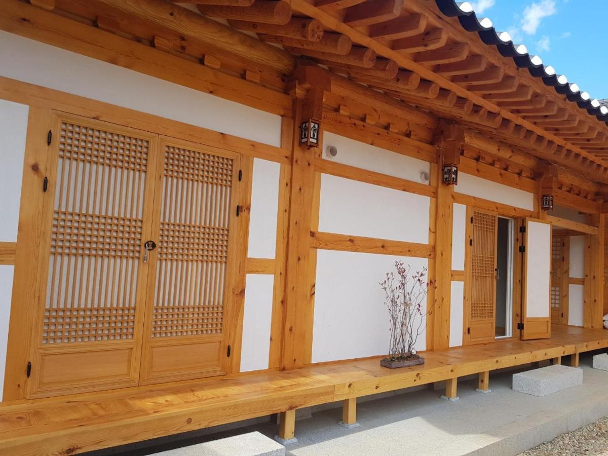 Bed and Breakfast Sieunjae à Gyeongju Extérieur photo
