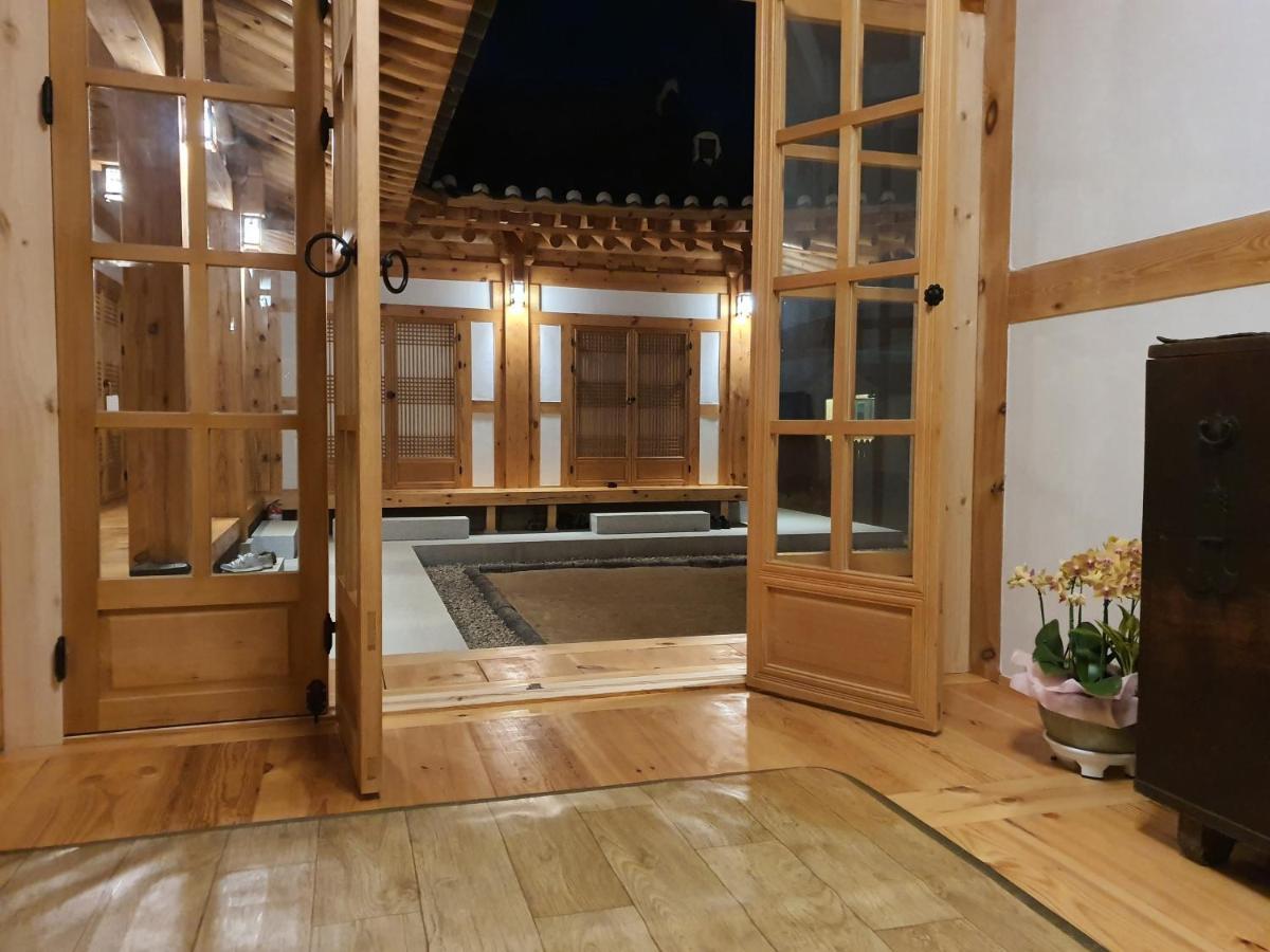 Bed and Breakfast Sieunjae à Gyeongju Extérieur photo