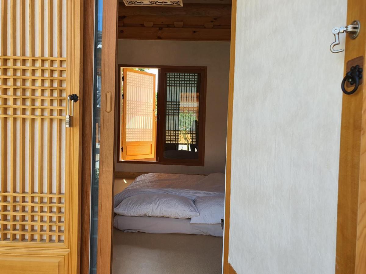 Bed and Breakfast Sieunjae à Gyeongju Extérieur photo