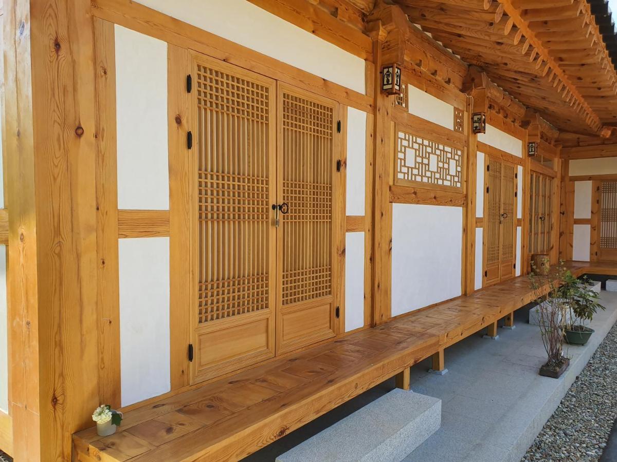 Bed and Breakfast Sieunjae à Gyeongju Extérieur photo